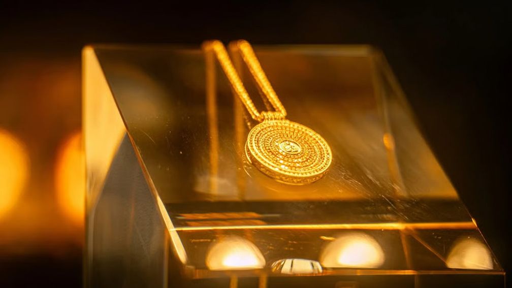 Kering делает ставку на бум золотых ювелирных изделий в Китае на фоне стремительного роста продаж Laopu