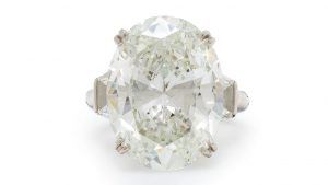 Кольцо с 13-каратным бриллиантом от Graff возглавит аукцион Freeman’s Кольцо с 13-каратным бриллиантом от Graff возглавит аукцион Freeman’s