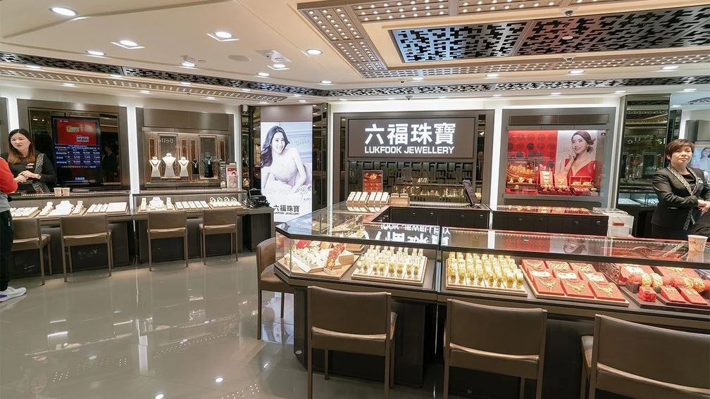 Компания Luk Fook ожидает международного расширения в связи с ростом продаж