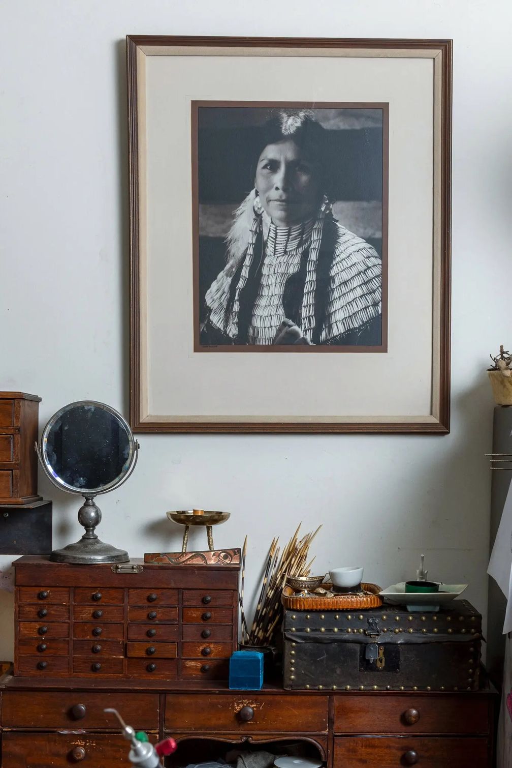 Коренная американка Кери Атаумби и ее украшения, ч. 2