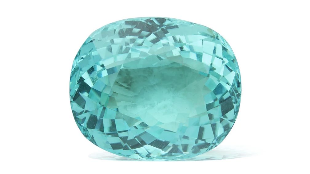 Лучшие ювелирные украшения на аукционе Christie’s превзошли все ожидания