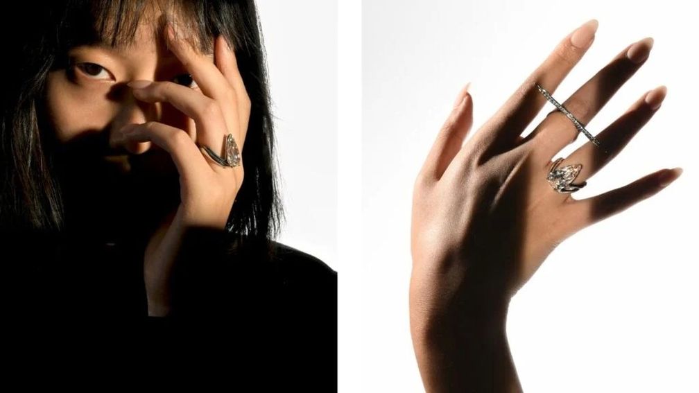 Кольцо Pulsar из платины с бриллиантом 