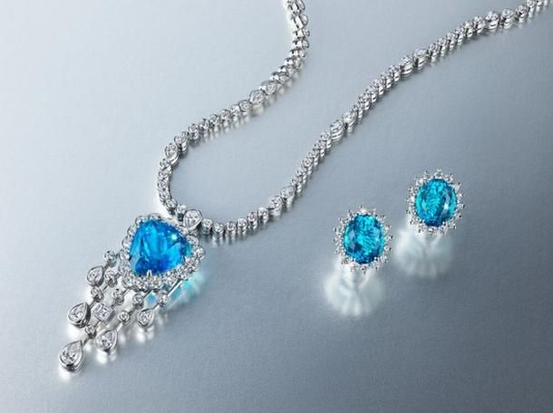 Огромный турмалин параиба установил рекорд в $ 4,2 млн на торгах Christie’s