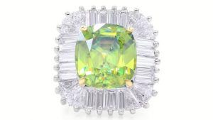 Кольцо с 12-каратным сфеном от Oscar Heyman Кольцо с 12-каратным сфеном от Oscar Heyman