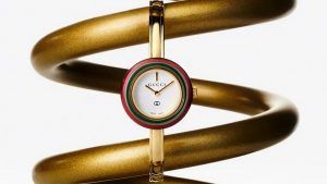 Культовые часы Gucci Play возвращаются, и они стали еще лучше
