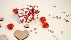 Какие украшения подарить лучшему другу на День Святого Валентина 2026?