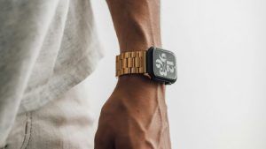 Какие украшения подарить любимому мужу на 23 Февраля 2026?