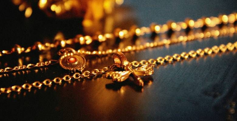 Можно ли носить золотые украшения каждый день без вреда для них?