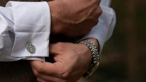 Какие украшения подарить любимому дяде на День Святого Валентина 2026?