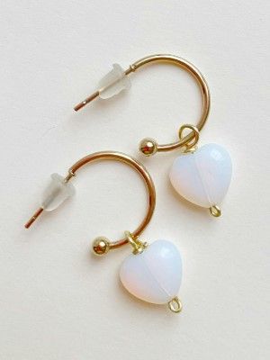 Какие украшения подарить лучшей подружке на День Святого Валентина