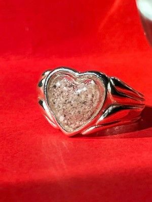 Какие украшения подарить любимому мужу на День Святого Валентина