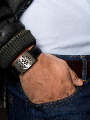 Какие украшения подарить зятю на День Святого Валентина