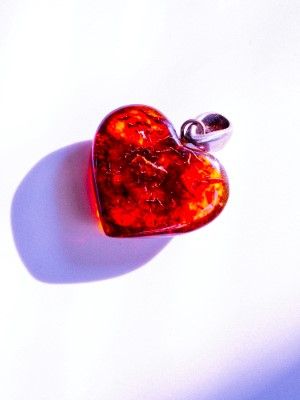 Какие украшения подарить любимой жене на День Святого Валентина 