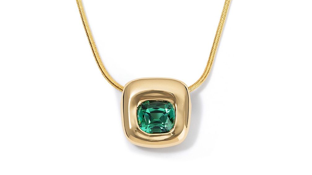 Подвеска-слайдер Beluga с зеленым турмалином огранки кушон в 14-каратном желтом золоте Подвеска-слайдер Beluga с зеленым турмалином огранки кушон в 14-каратном желтом золоте