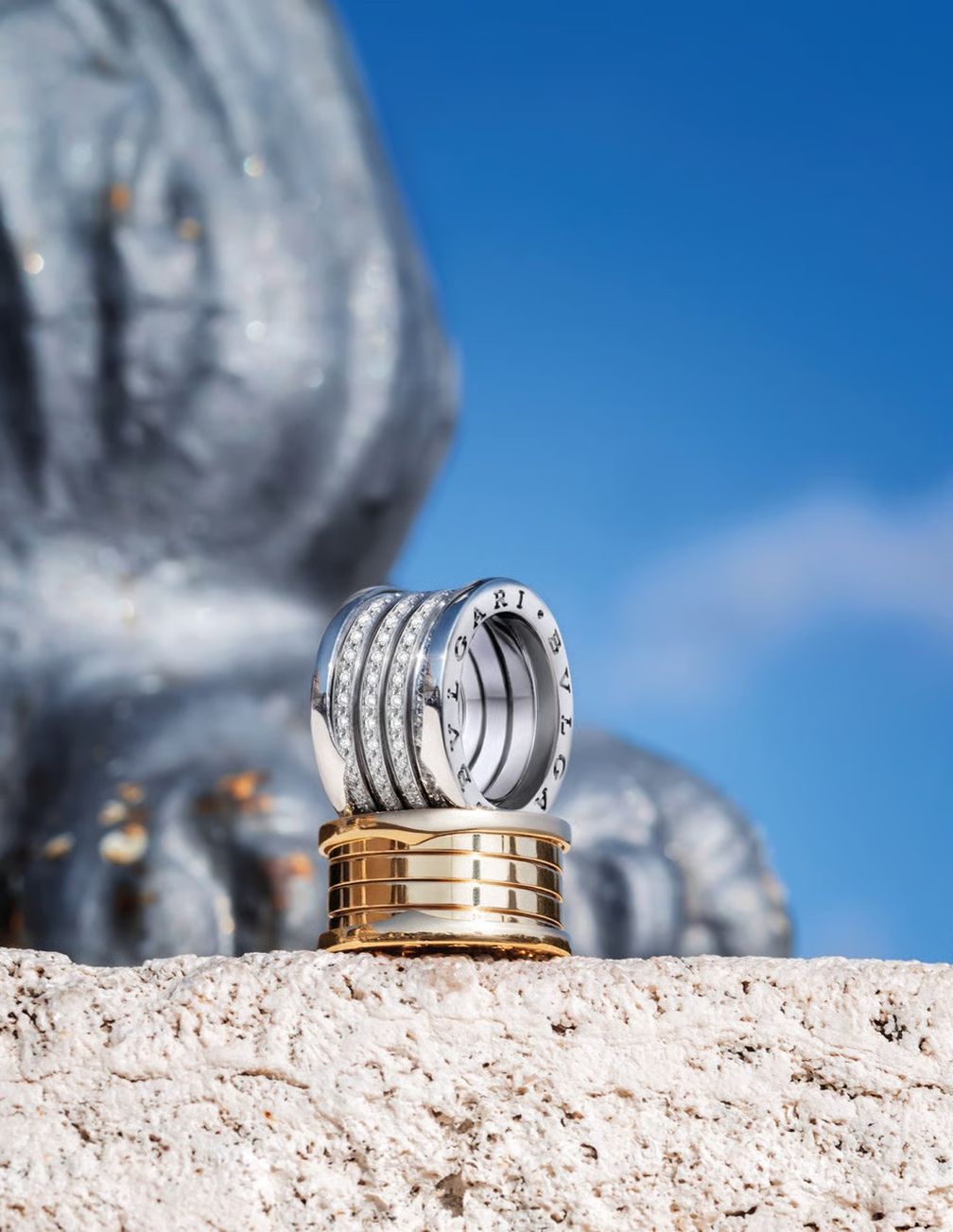 Знаменитые кольца Bulgari с пятью полосами