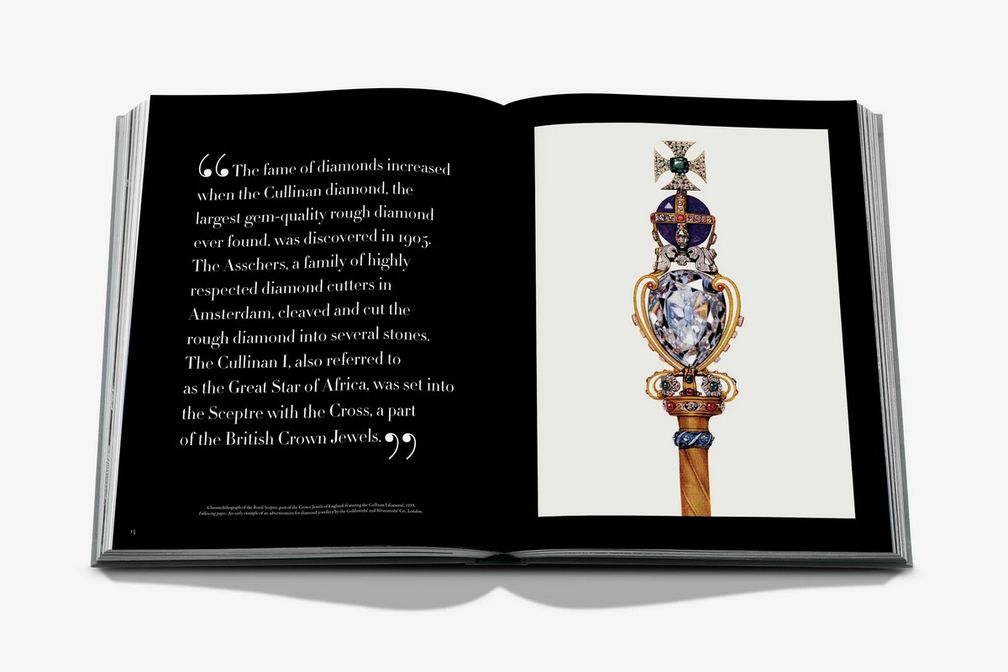 Страницы из книги A Diamond Is Forever («Бриллиант навсегда»), выпущенной компанией De Beers