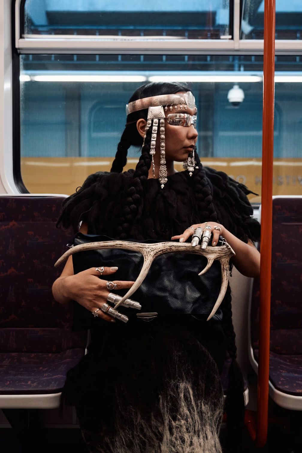 Изделия бренда Ursuuna вдохновлены тюркской этнической группой саха