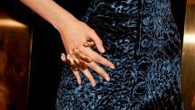 Этот невиданный ранее тренд на украшение рук готов сместить маникюр с пьедестала