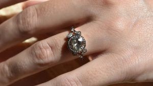 Сумрачная романтика и расцвет готических помолвочных колец, ч. 2 Сумрачная романтика и расцвет готических помолвочных колец, ч. 2