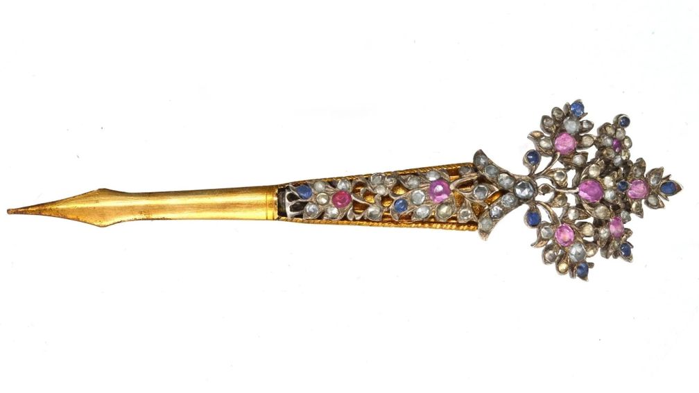 Восхитительная история бриллиантовых заколок для волос, ч. 2