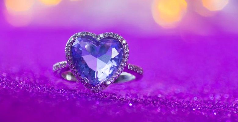 Что такое «гидротермальный» камень и можно ли его отличить от натурального