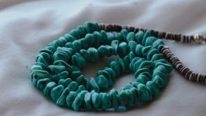 Какие камни могут выдавать за бирюзу