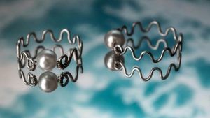 Какие современные покрытия защищают серебро от почернения?