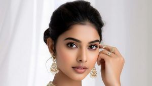 С какими стрижками лучше всего сочетаются серьги‑жирандоли