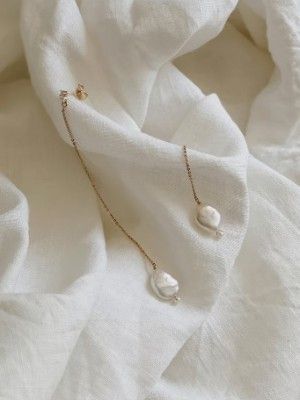 украшение с кахолонгом