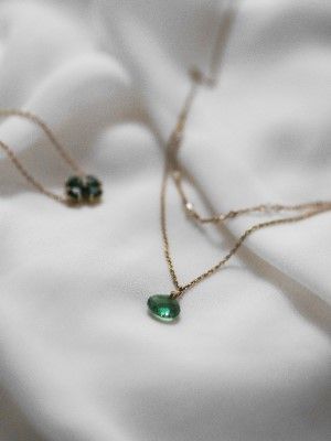 украшение с александритом