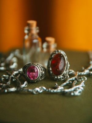 Какие камни могут выдавать за рубин