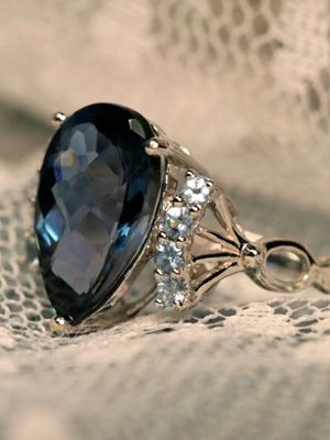 Какие камни могут выдавать за аквамарин