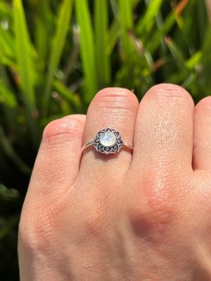 Камни с астеризмом