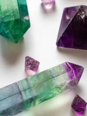 украшение с аметистом