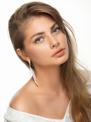 серьги до плеч