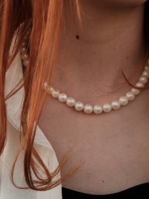 Украшения для деловых женщин