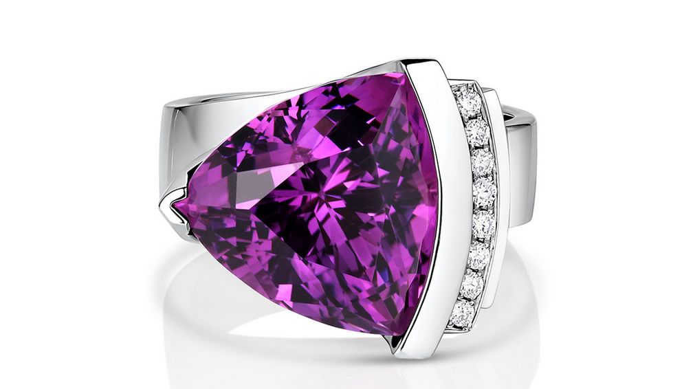 Идеальный камень февраля — аметист