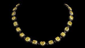 Колье с желтыми бриллиантами будет продано на аукционе Joopiter