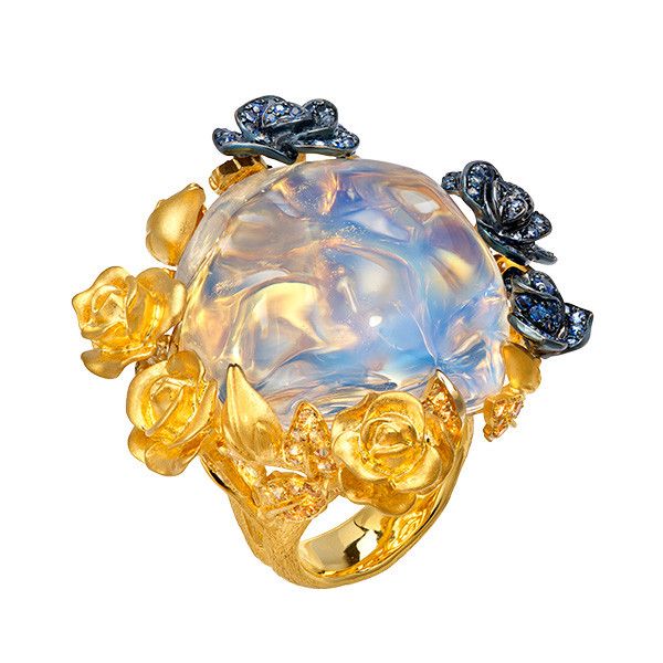 Кольцо White Paradise из 18-каратного золота с опалом, бриллиантами, синими и желтыми сапфирами