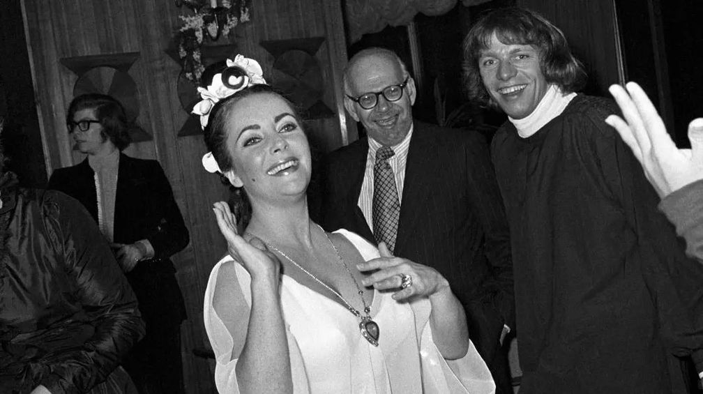 Элизабет Тейлор в бриллианте «Тадж-Махал» в 1972 году