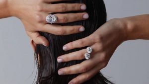 Романтичное кольцо с бриллиантом в форме сердца, ч. 1