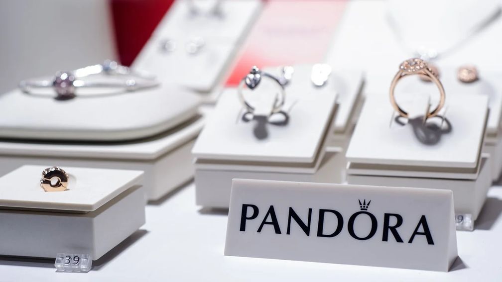 Рост розничной торговли Pandora замедлился