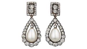 Эти серьги стоимостью 8 миллионов долларов когда-то были частью французских королевских драгоценностей