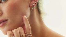 Почему микро-украшения и изящные цепочки — новый тренд в мире роскоши