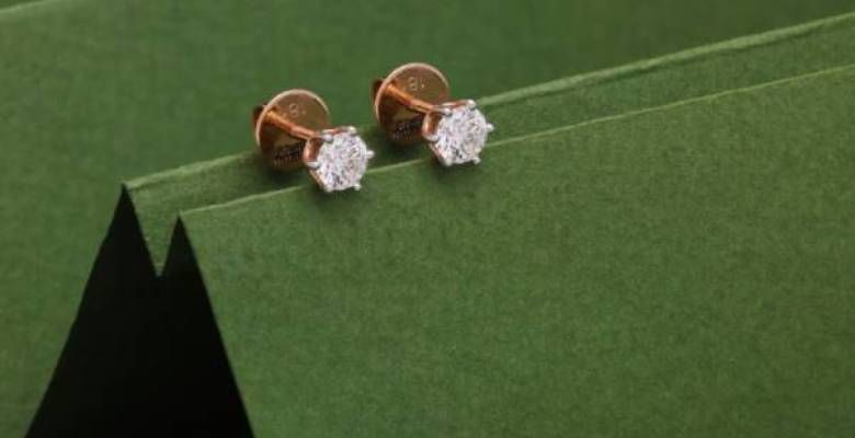 Какие серьги выбрать для романтического стиля