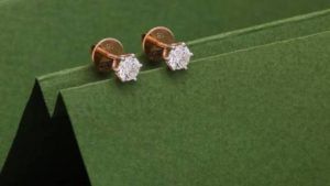 Какие серьги выбрать для романтического стиля