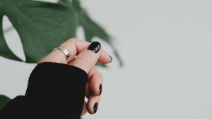 Какие украшения выбрать для девушки-подростка