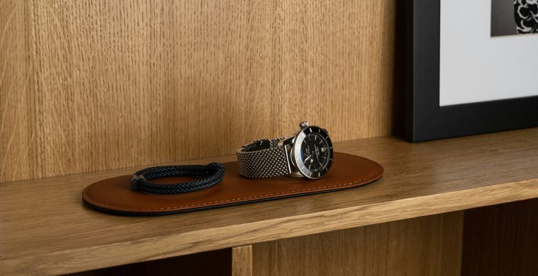 Какие браслеты выбрать для ношения с наручными часами на металлическом браслете?