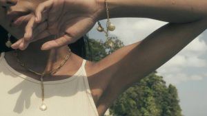 Какие браслеты выбрать для подарка сестре или близкой подруге на день рождения