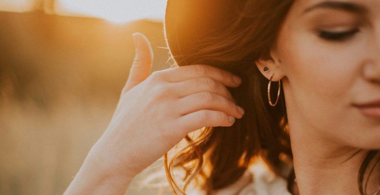 Какие серьги выбрать для летнего образа